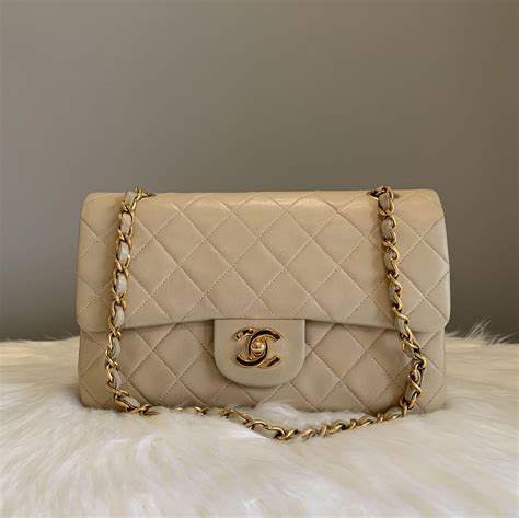 chanel classic flap bag price 2018|chanel classic flap bag beige.